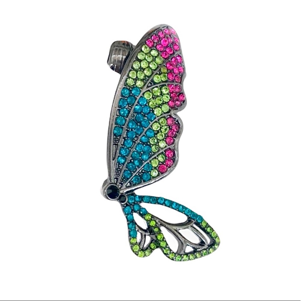 ♥️ Betsey Johnson “You Give Me Butterflies” Ear Cuff